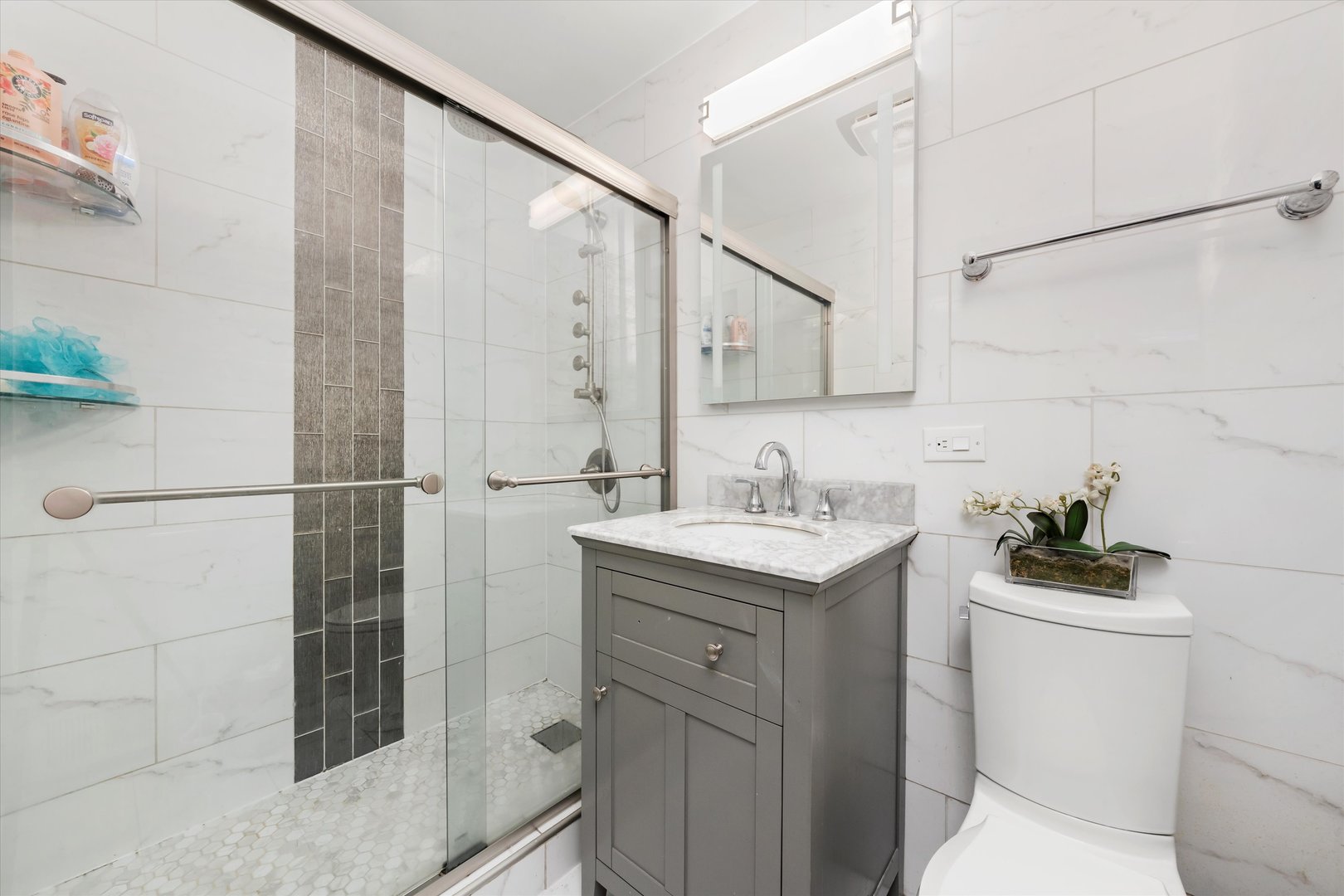 6315 W 83rd Place, Burbank, IL 60459