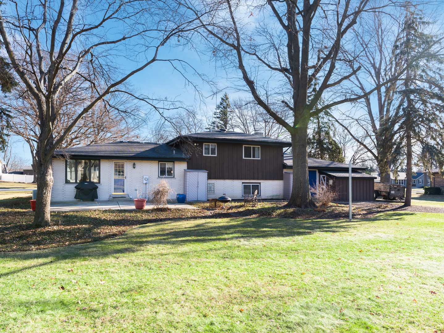 10S144 Ridge Road, Naperville, IL 60565