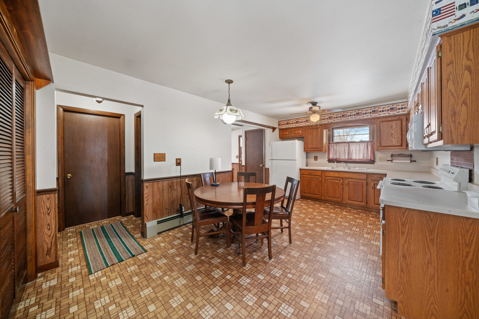 356 E Ann Street, Somonauk, IL 60552