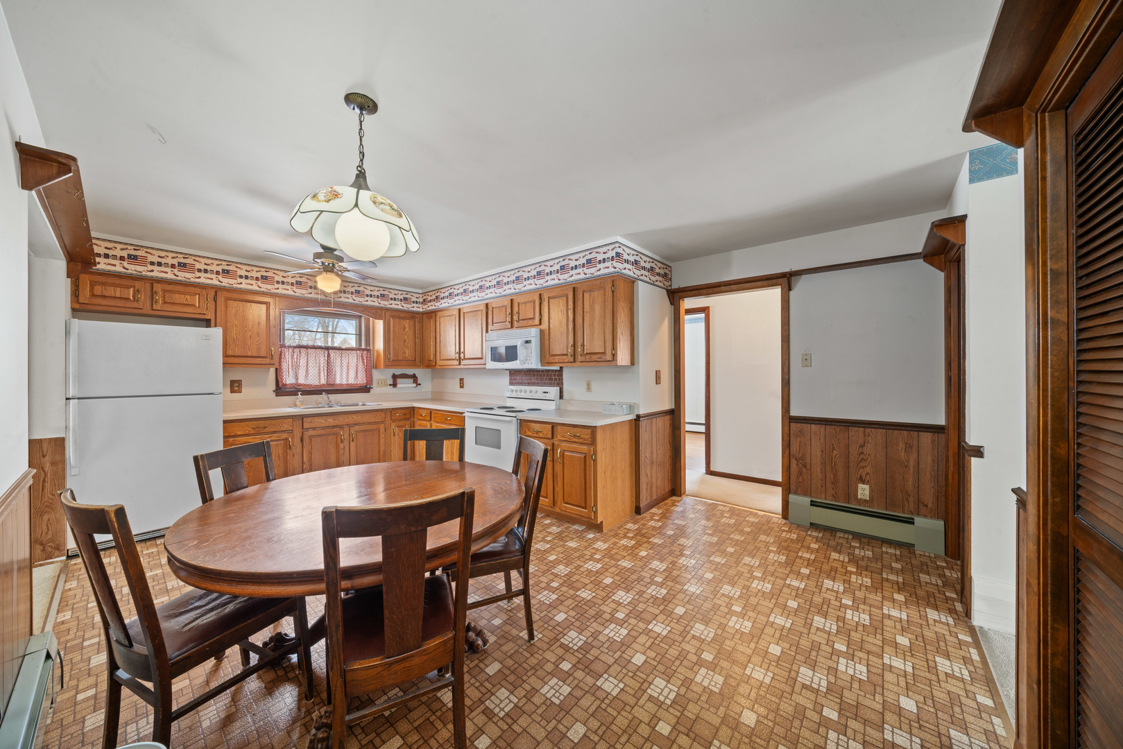 356 E Ann Street, Somonauk, IL 60552