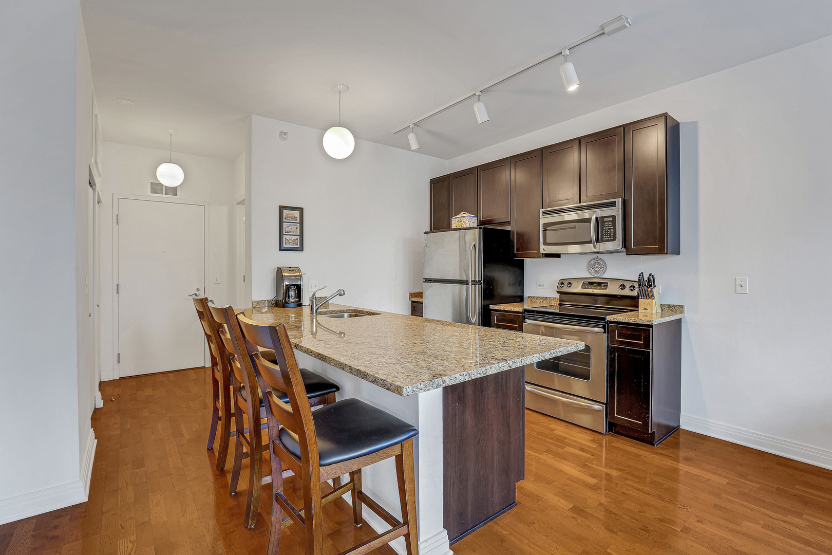 565 W QUINCY Street #1805, Chicago, IL 60661