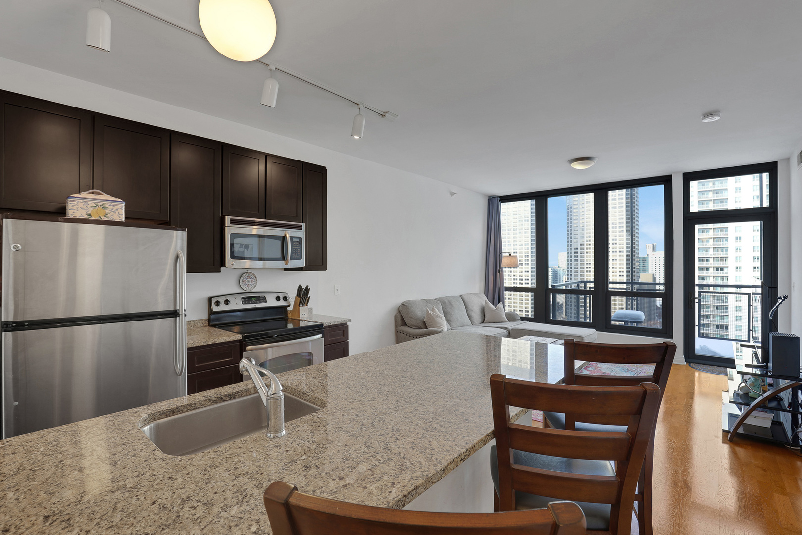 565 W QUINCY Street #1805, Chicago, IL 60661