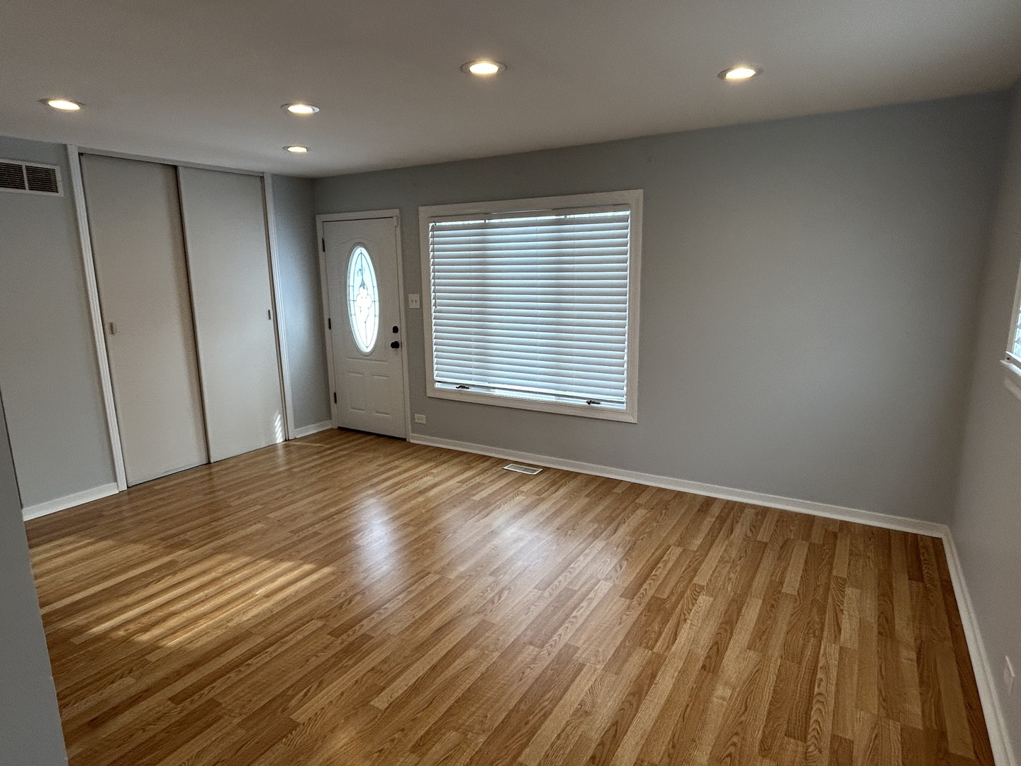 500 S Edgewood Avenue, Lombard, IL 60148