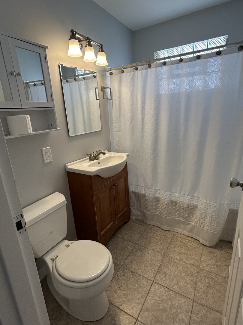 500 S Edgewood Avenue, Lombard, IL 60148