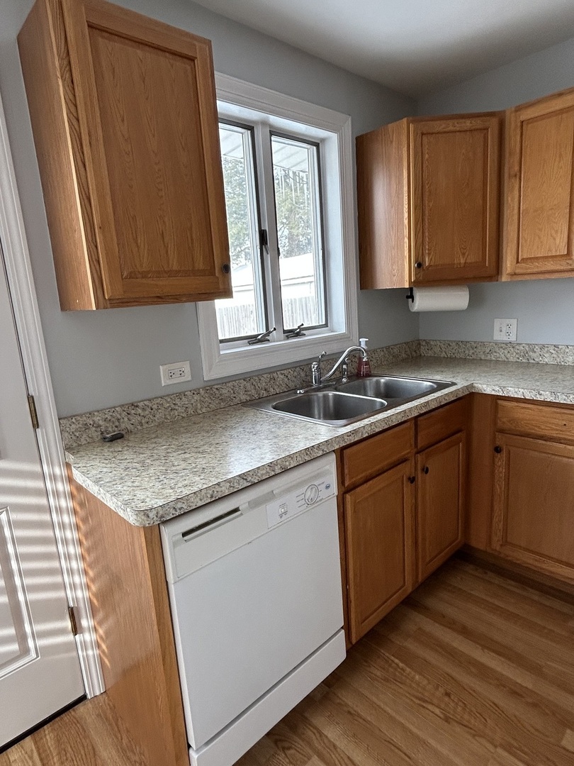 500 S Edgewood Avenue, Lombard, IL 60148