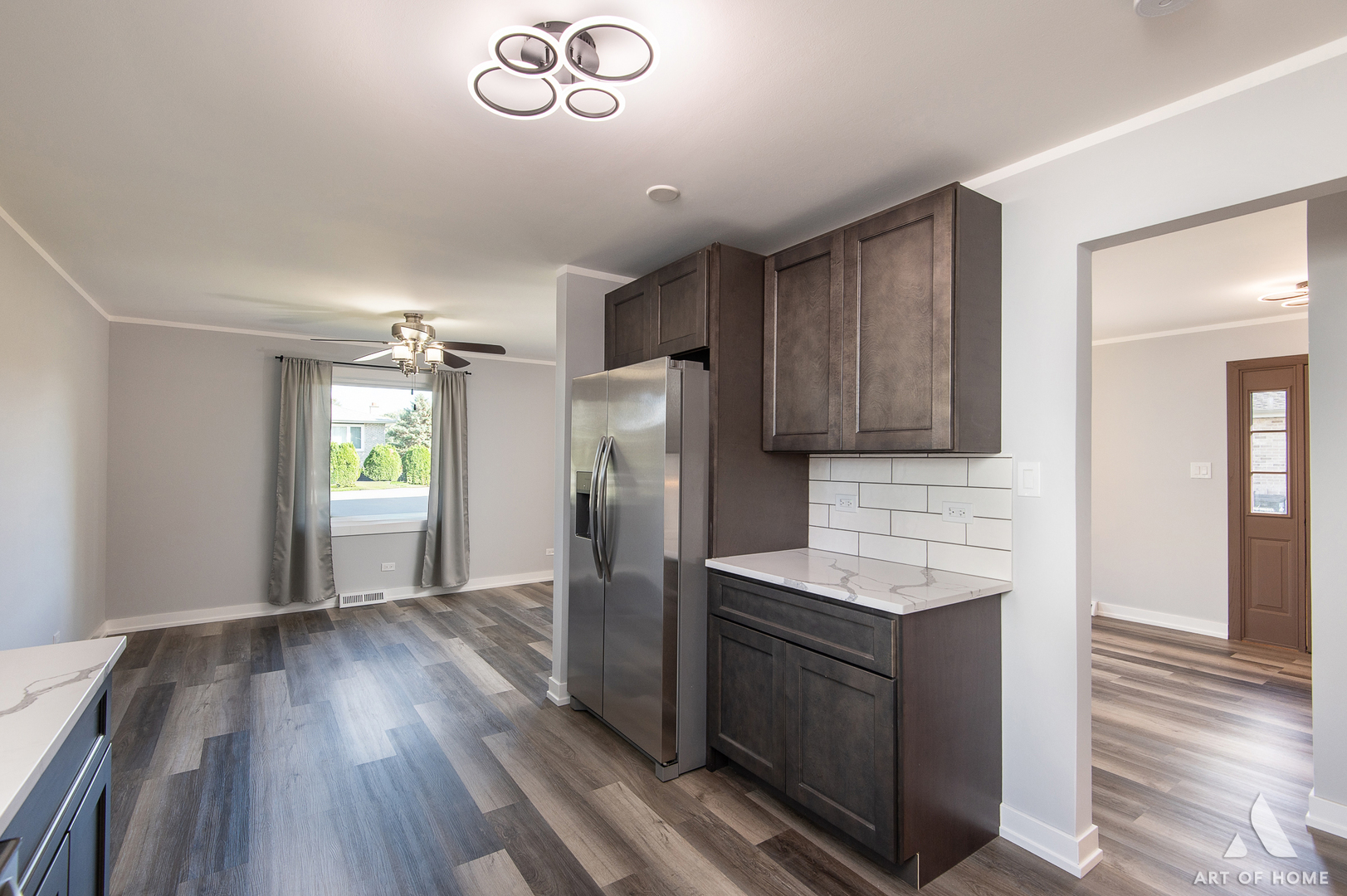 10956 S Nagle Avenue, Worth, IL 60482