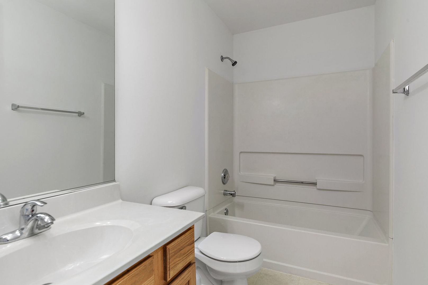 71 Monarch Drive #0, Streamwood, IL 60107