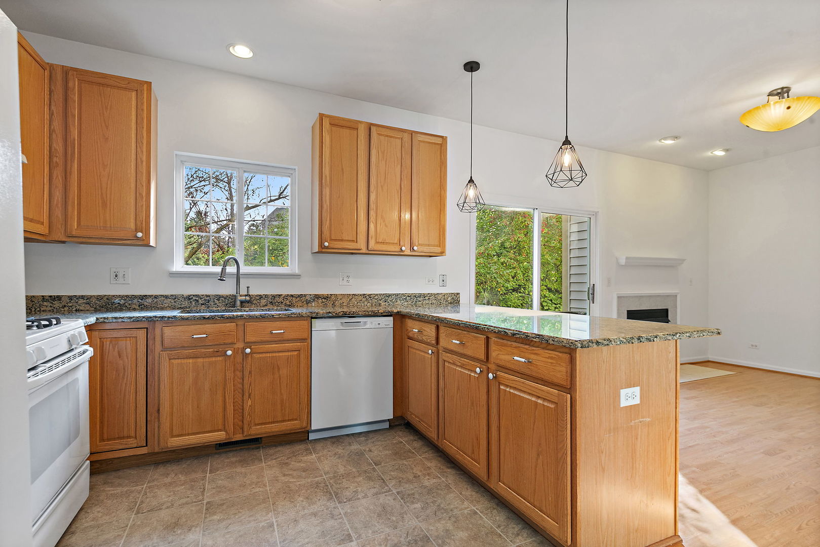 71 Monarch Drive #0, Streamwood, IL 60107