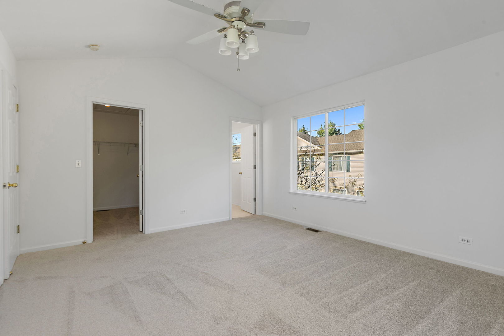 71 Monarch Drive #0, Streamwood, IL 60107