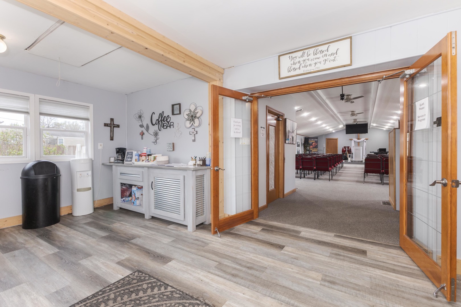 13895 1st Street, Pekin, IL 61554