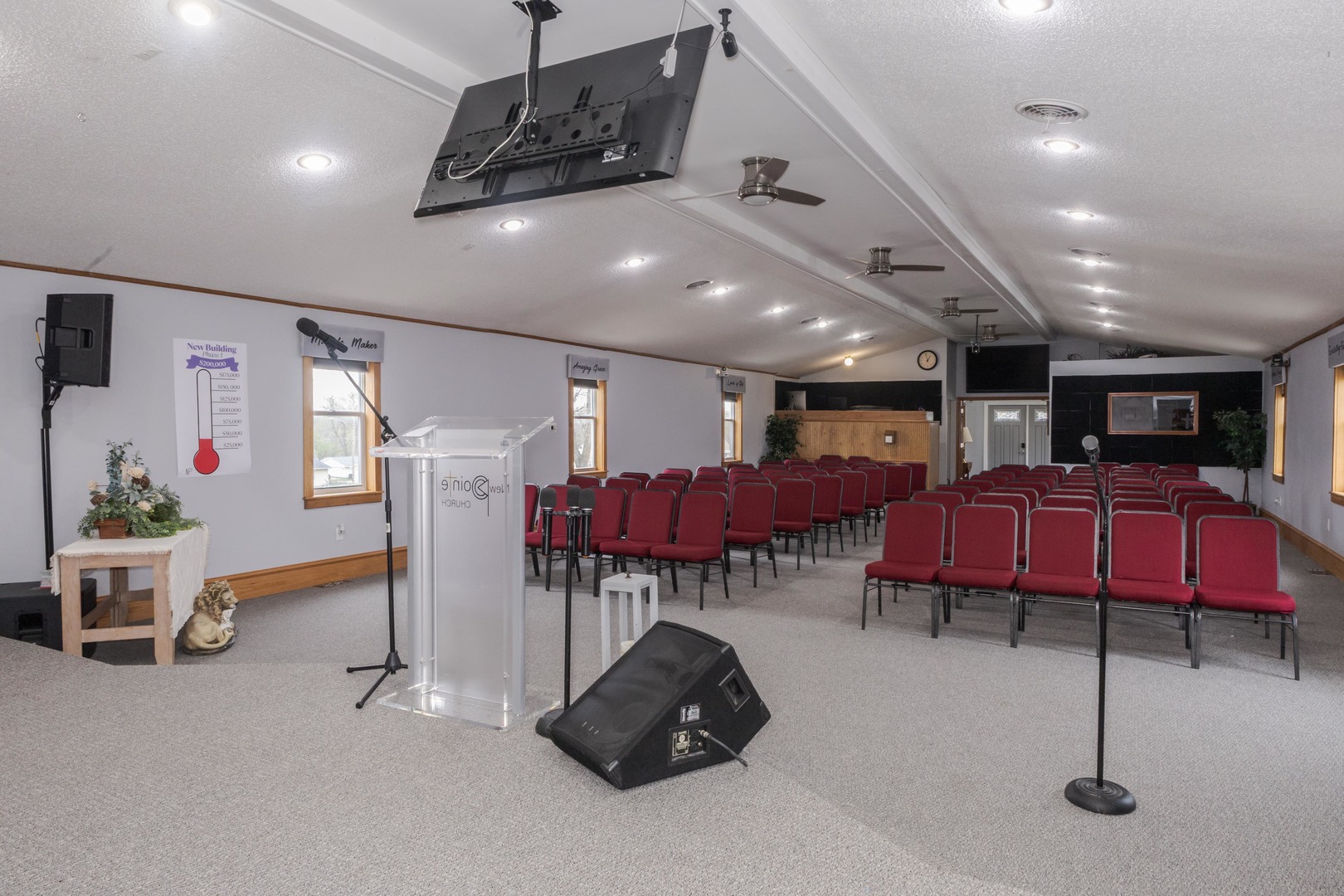 13895 1st Street, Pekin, IL 61554