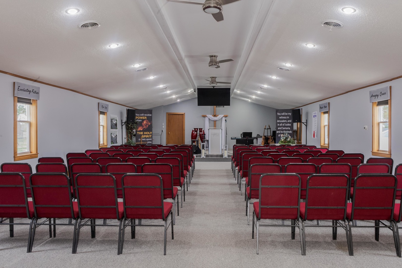 13895 1st Street, Pekin, IL 61554