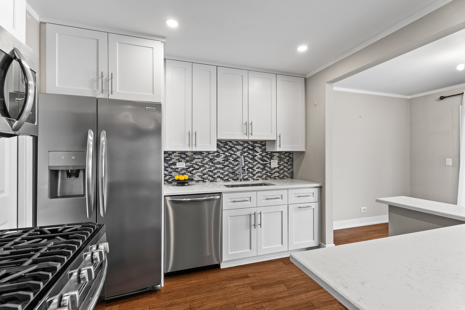 327 Wildberry Court #C2, Schaumburg, IL 60193