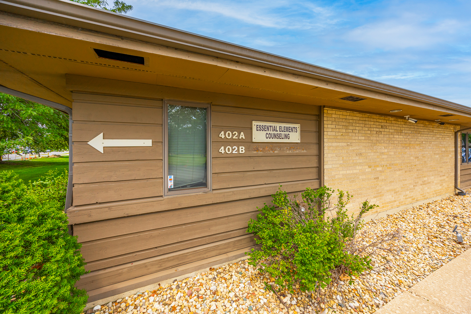 402 W Boughton Road, Bolingbrook, IL 60440