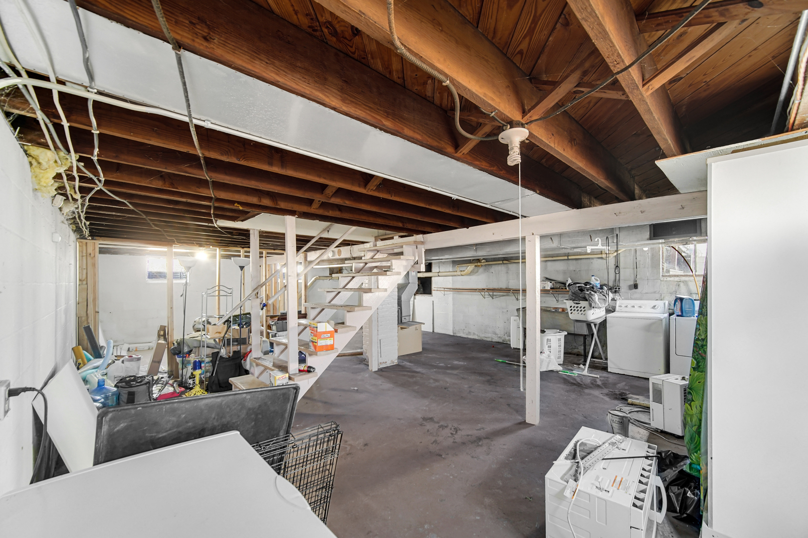 9825 E 11000n Road, Grant Park, IL 60940