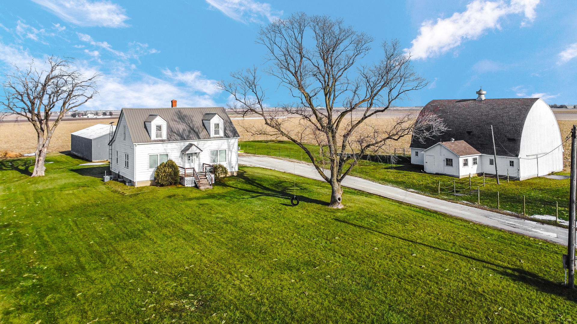 9825 E 11000n Road, Grant Park, IL 60940