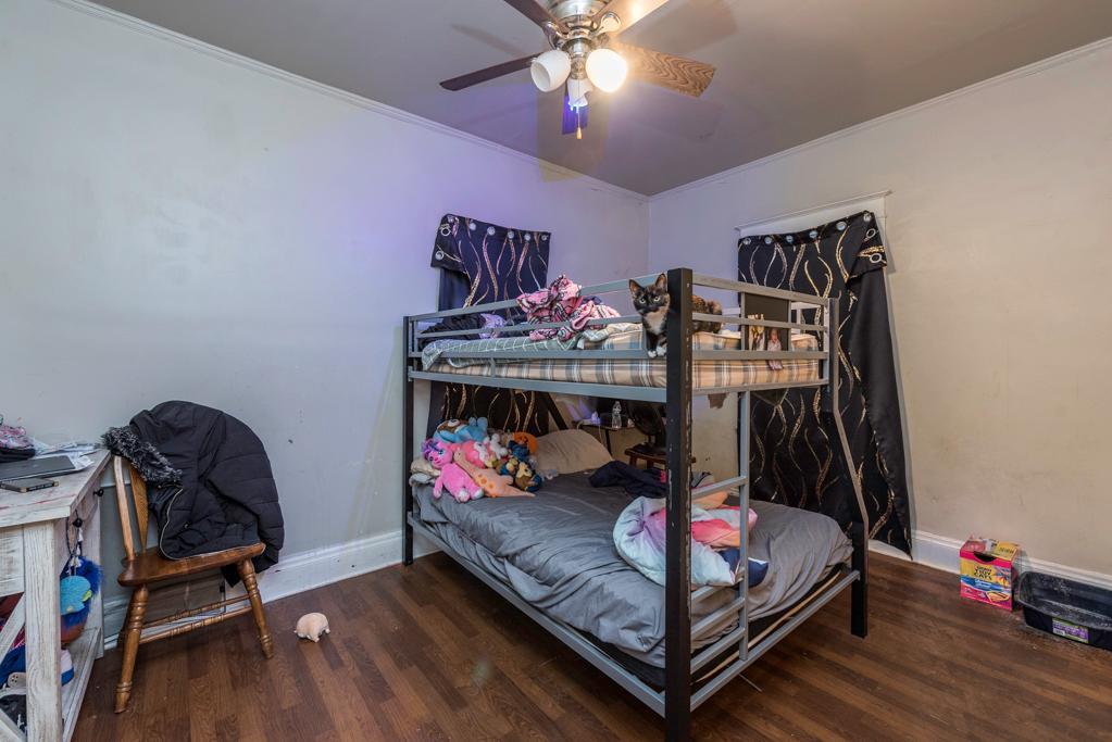 832 Lenox Avenue, Waukegan, IL 60085