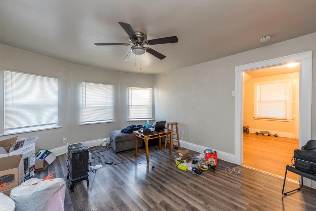 832 Lenox Avenue, Waukegan, IL 60085