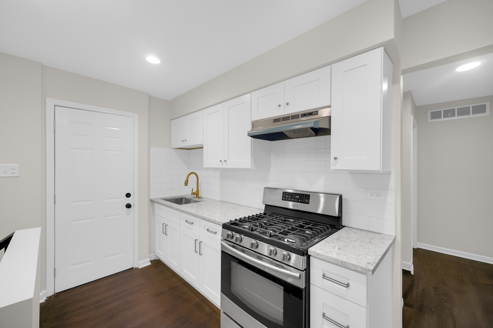 386 Paxton Avenue, Calumet City, IL 60409