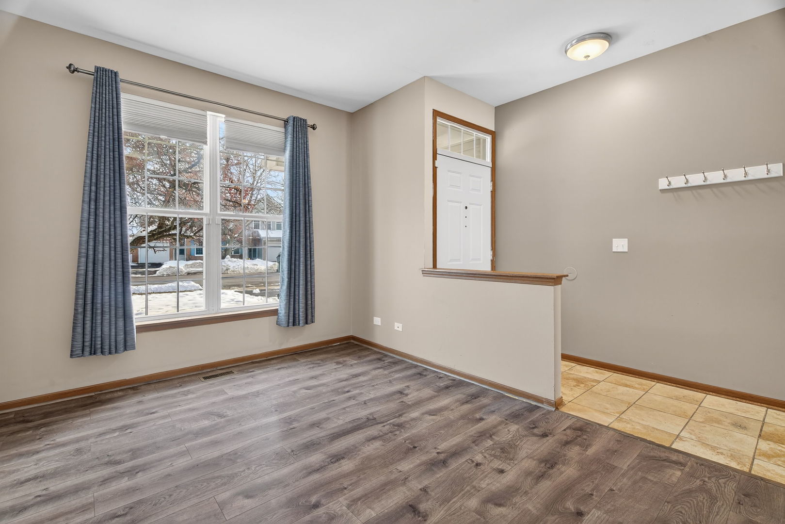 2167 ROSSITER Parkway, Plainfield, IL 60586