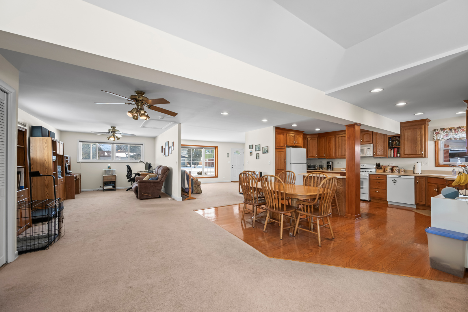 1610 N Chestnut Avenue, Arlington Heights, IL 60004