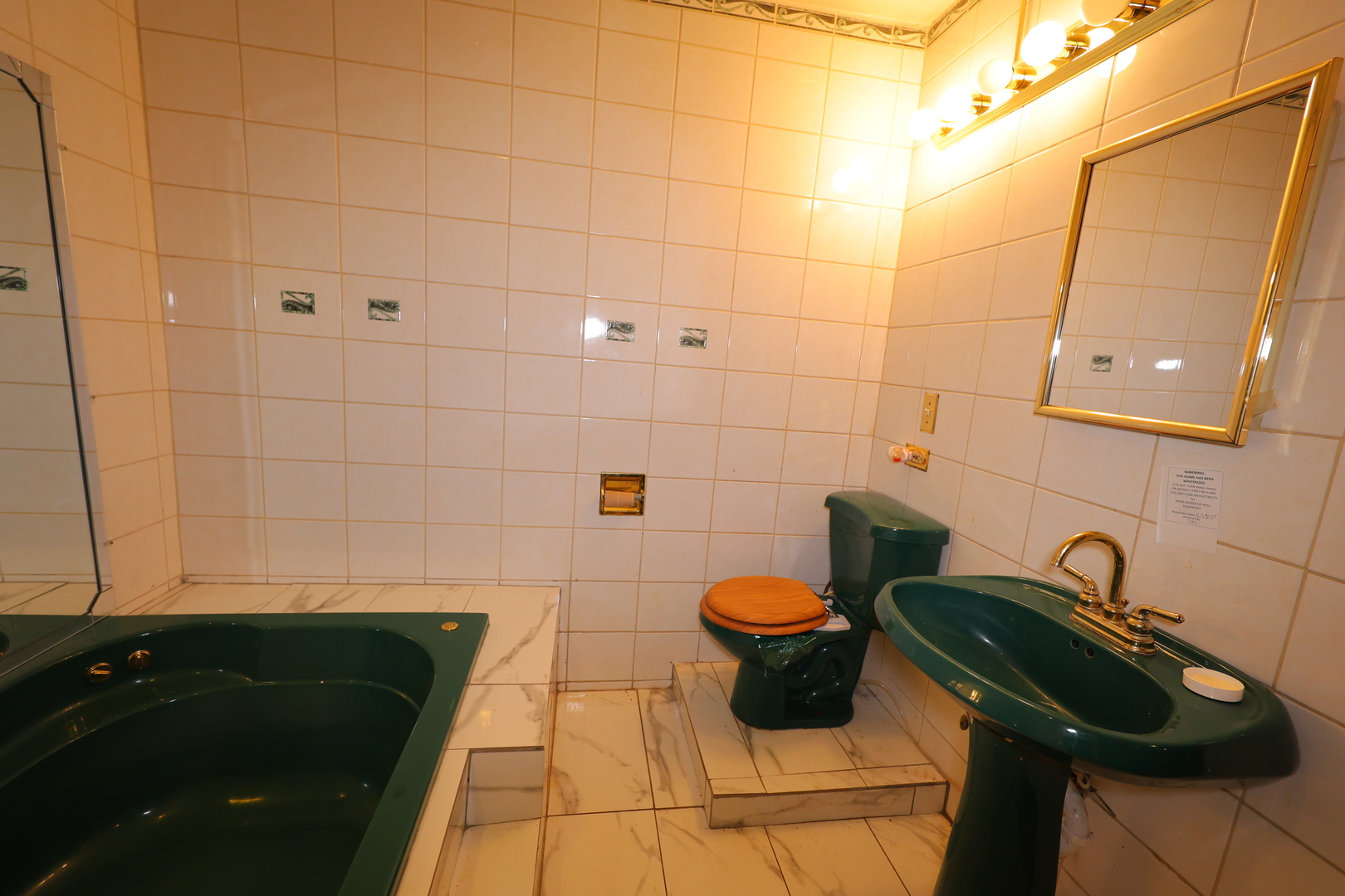 2741 LIGHTHOUSE Court, Lynwood, IL 60411