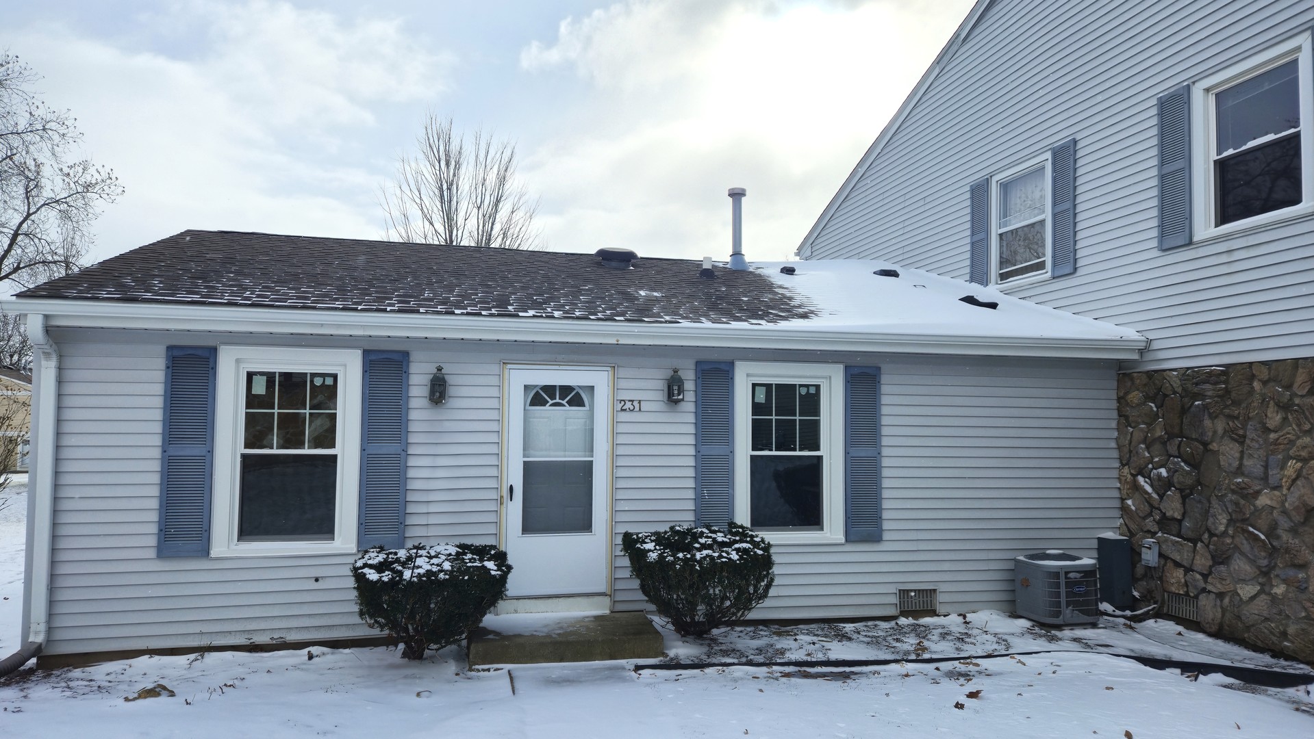 231 Harvest Court, Vernon Hills, IL 60061