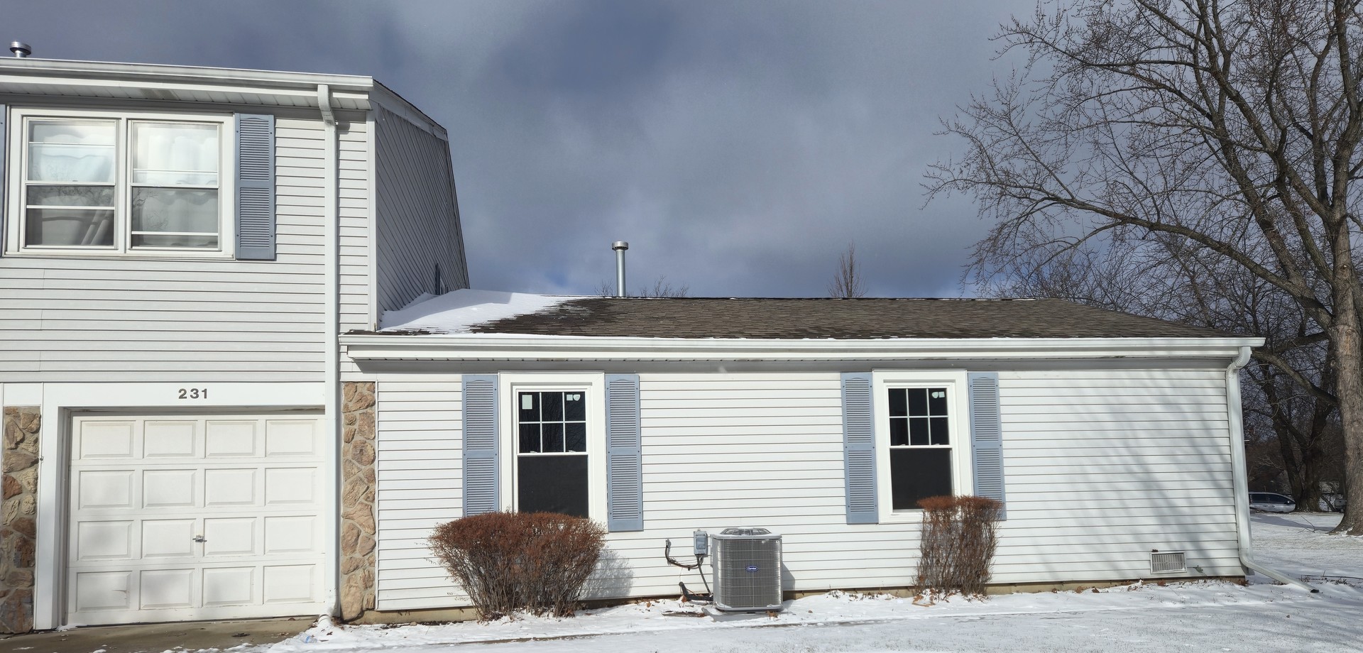 231 Harvest Court, Vernon Hills, IL 60061