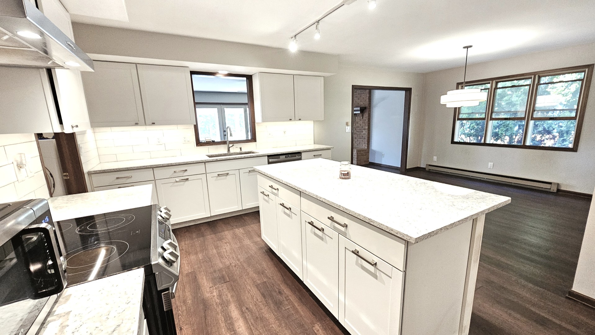 205 N Lincoln Street, Elwood, IL 60421