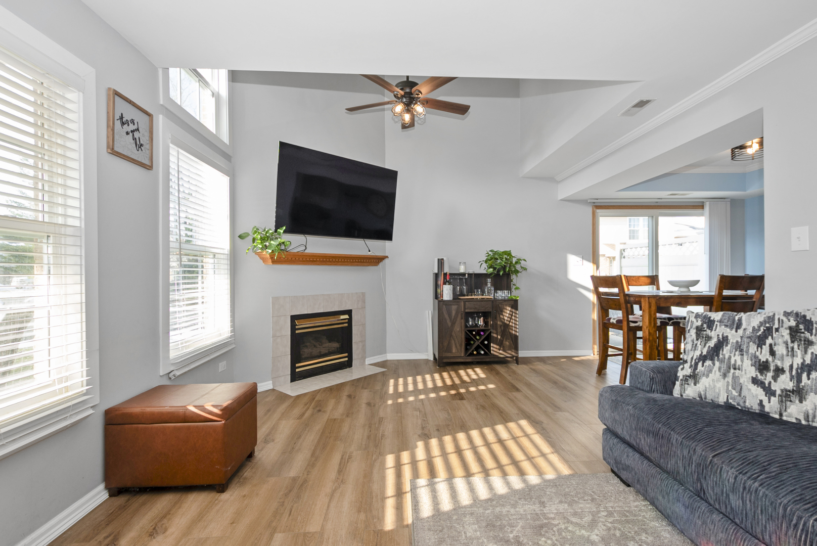 16106 Creekmont Court, Tinley Park, IL 60487