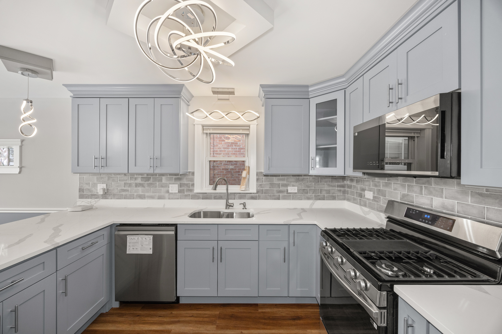 415 Yates Avenue, Calumet City, IL 60409