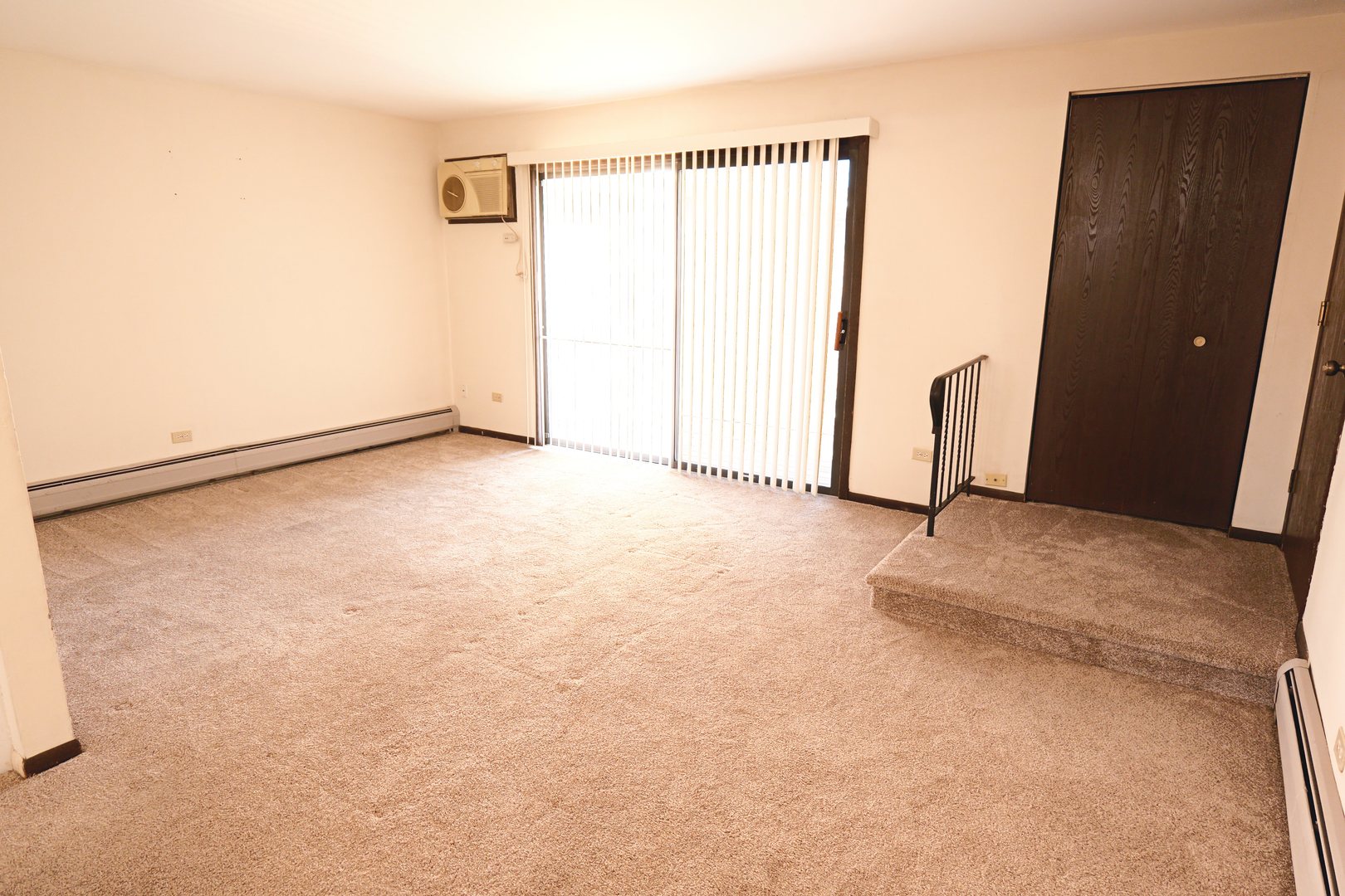 15741 Thomas Lane #3BR, Oak Forest, IL 60452