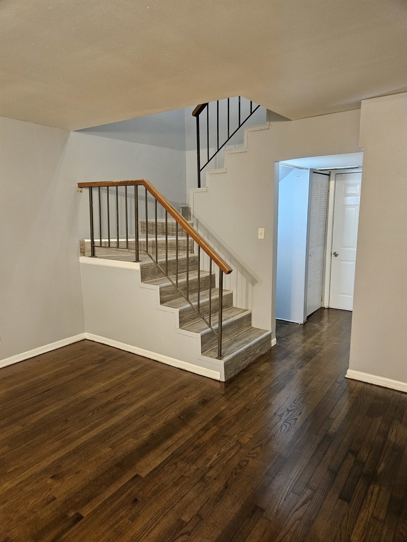 1612 ISLANDVIEW Court, Hoffman Estates, IL 60169