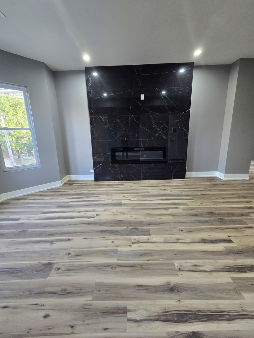 3732 S Calumet Avenue #2, Chicago, IL 60653