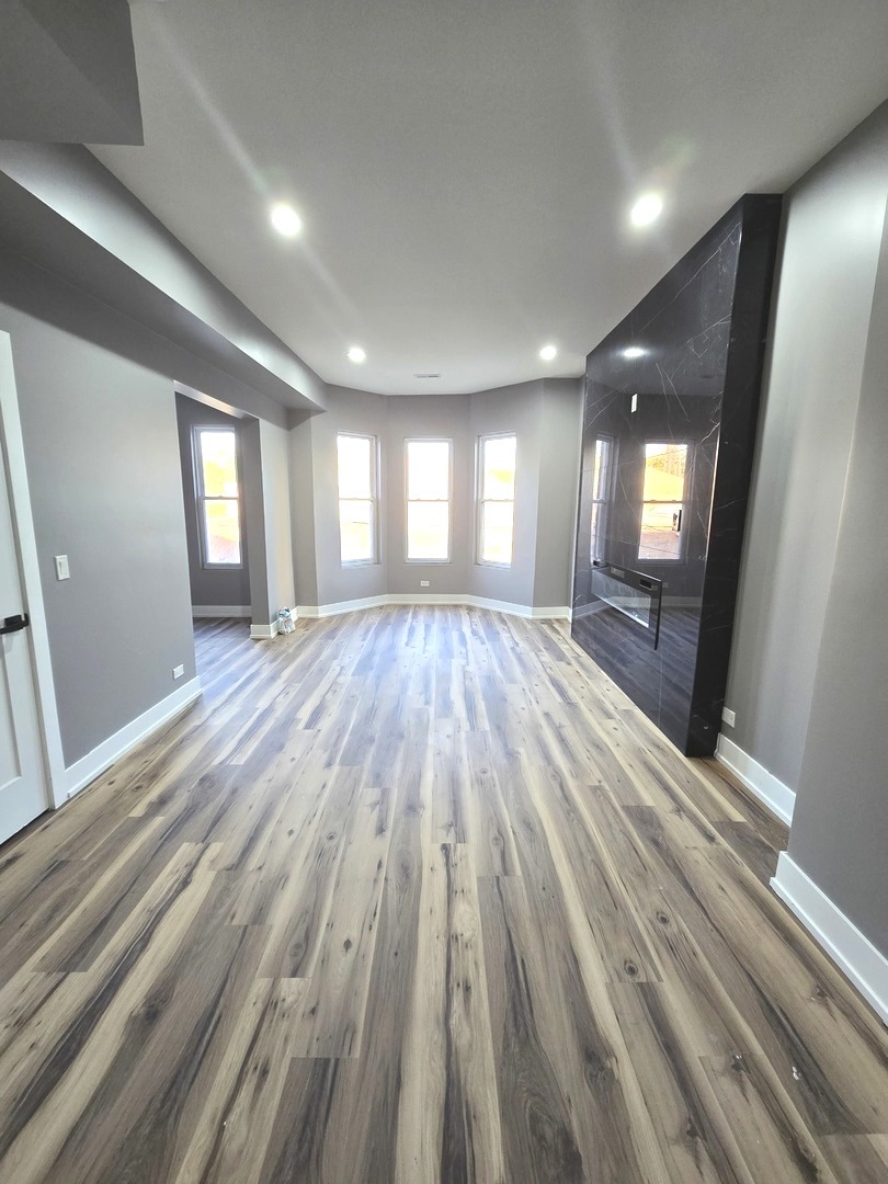 3732 S Calumet Avenue #2, Chicago, IL 60653