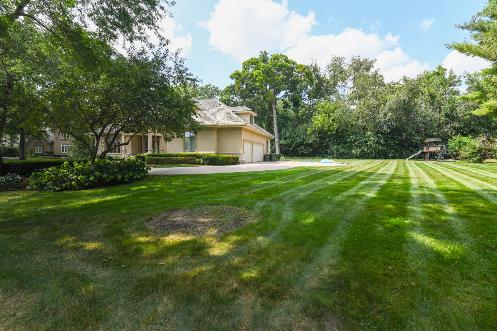 4709 Royal Melbourne Drive, Long Grove, IL 60047