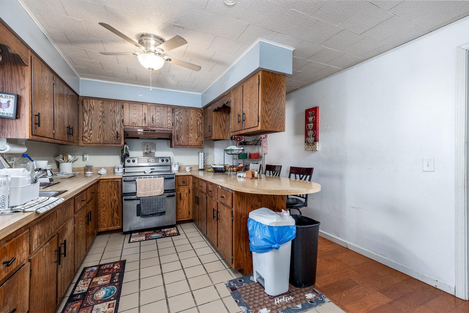 415 N Sycamore Street, Somonauk, IL 60552