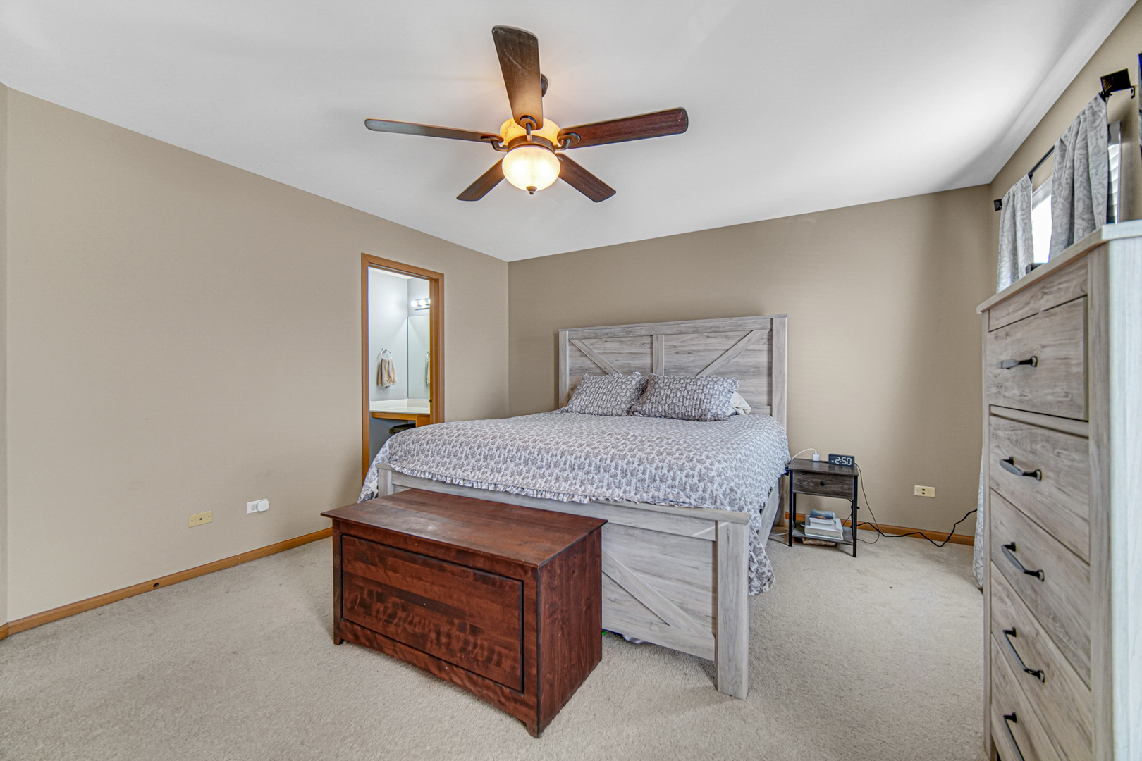 16704 W Natoma Drive, Lockport, IL 60441