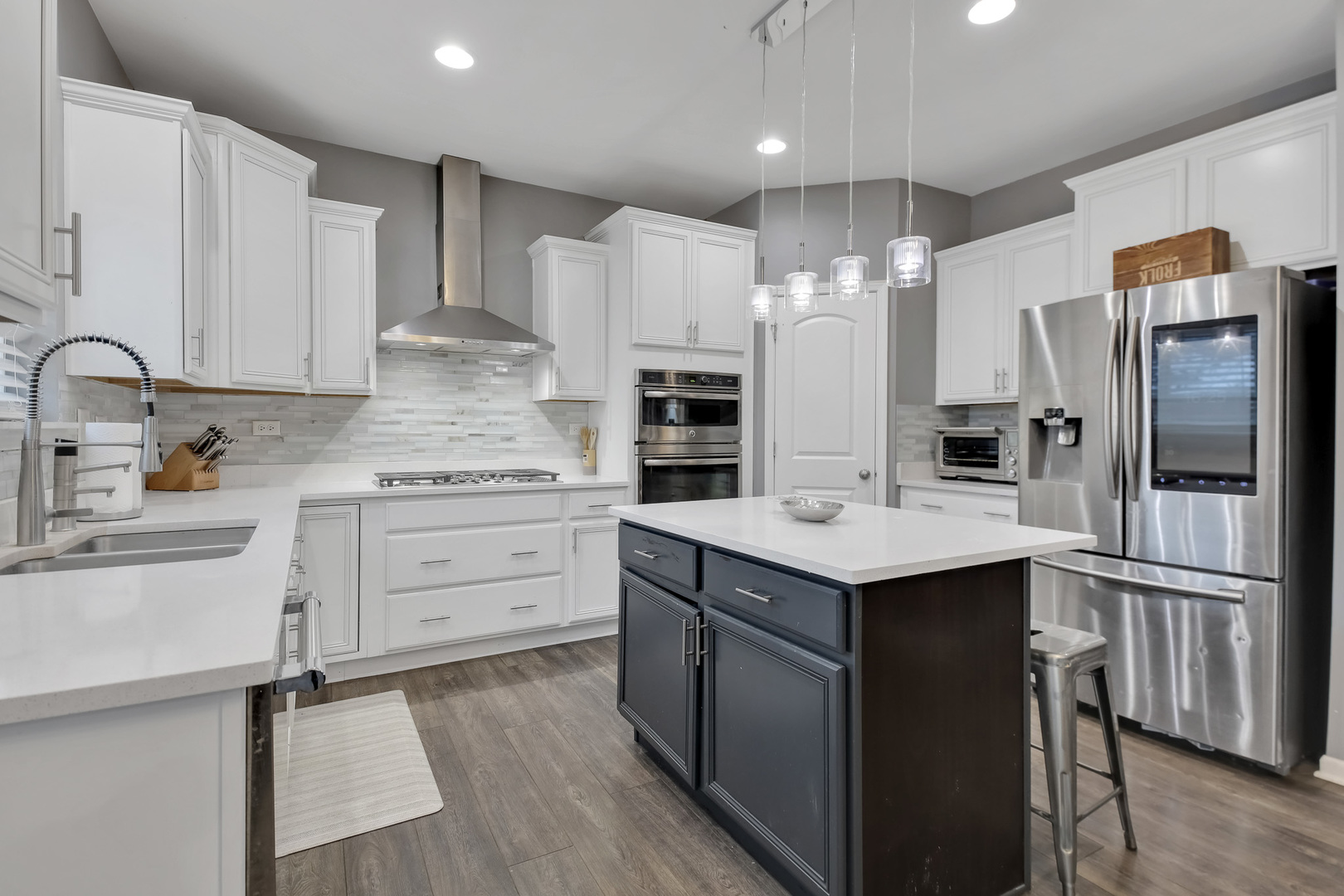 3795 Monterey Circle, Algonquin, IL 60102