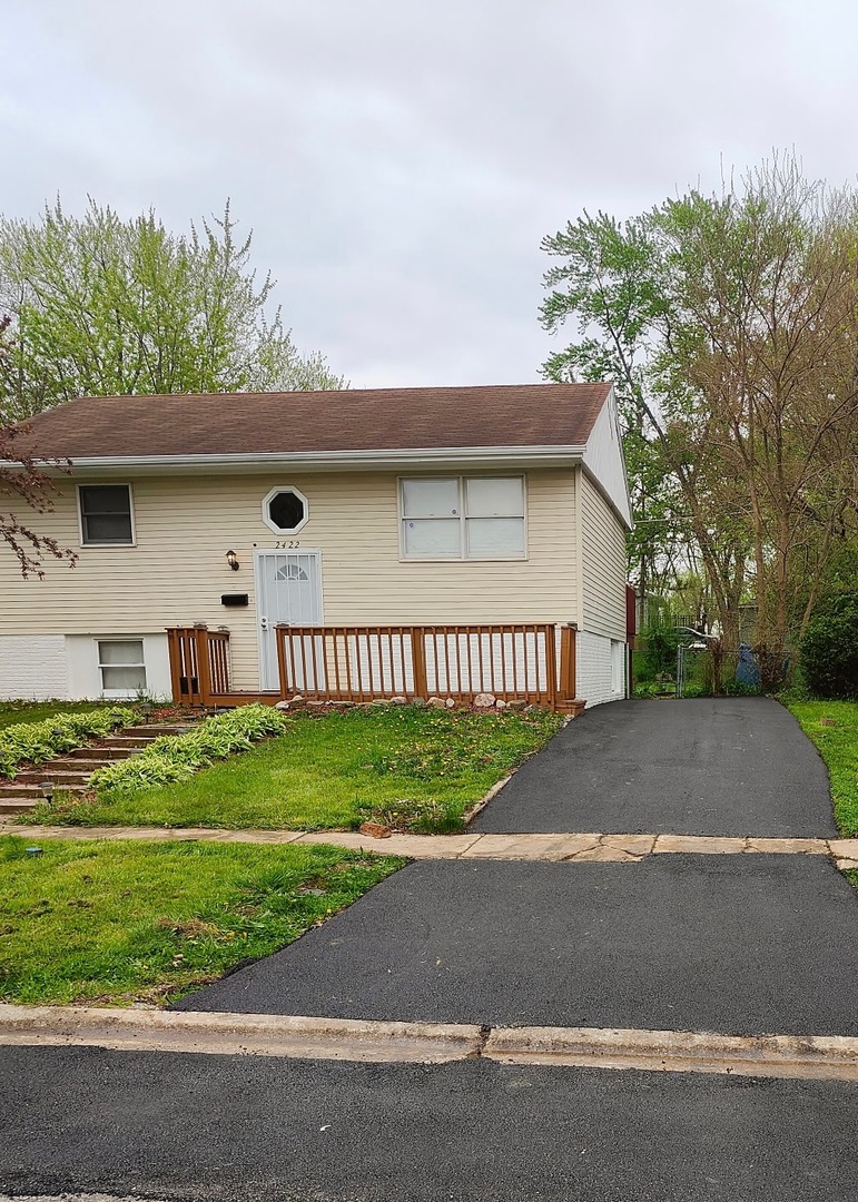 2422 222nd Street, Sauk Village, IL 60411
