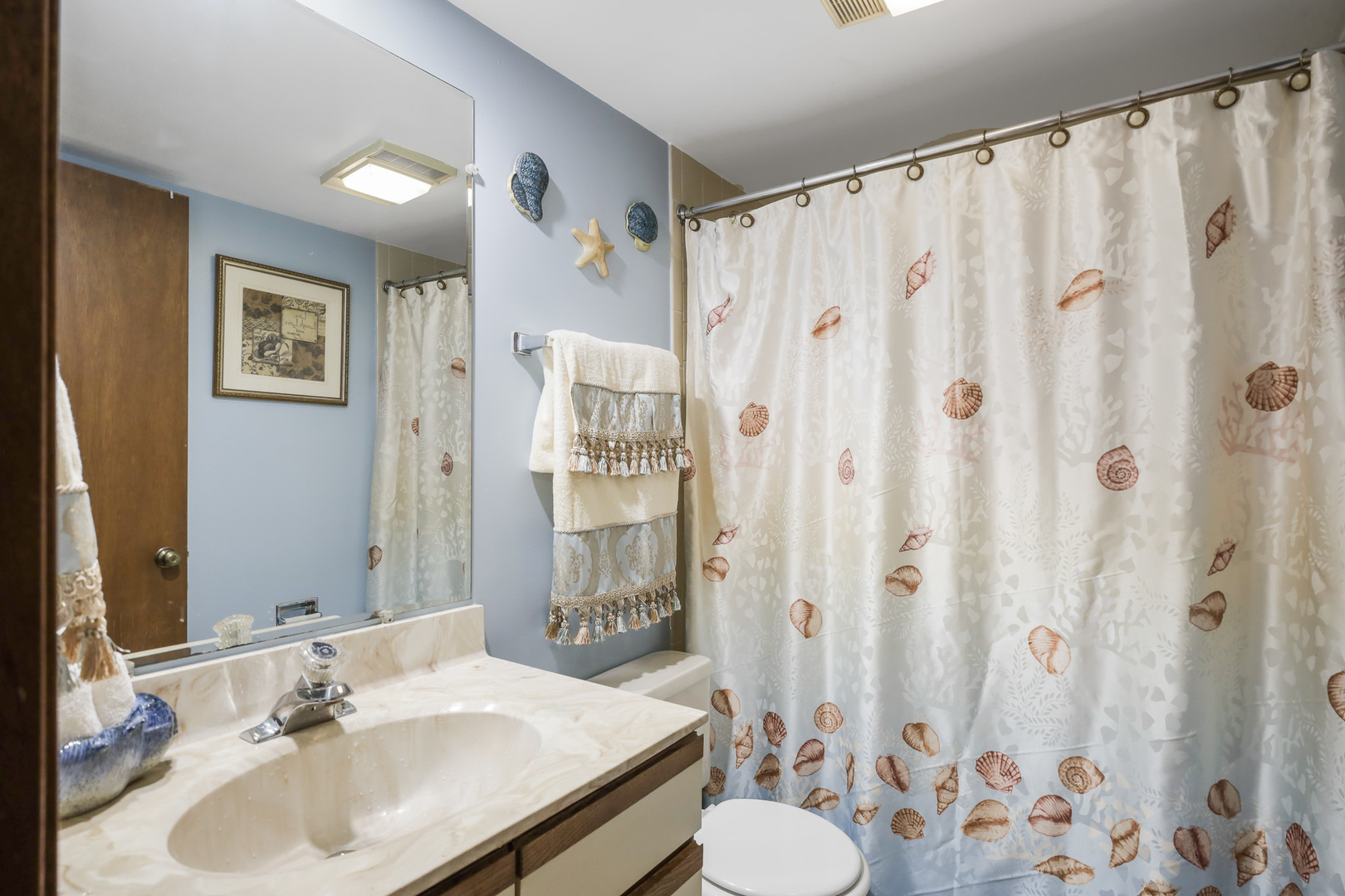 11133 East Road #E, Palos Hills, IL 60465