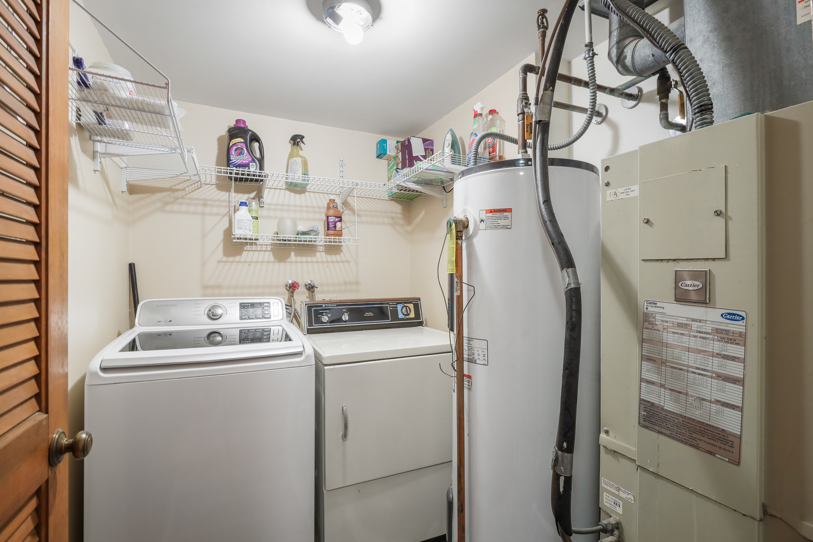 11133 East Road #E, Palos Hills, IL 60465