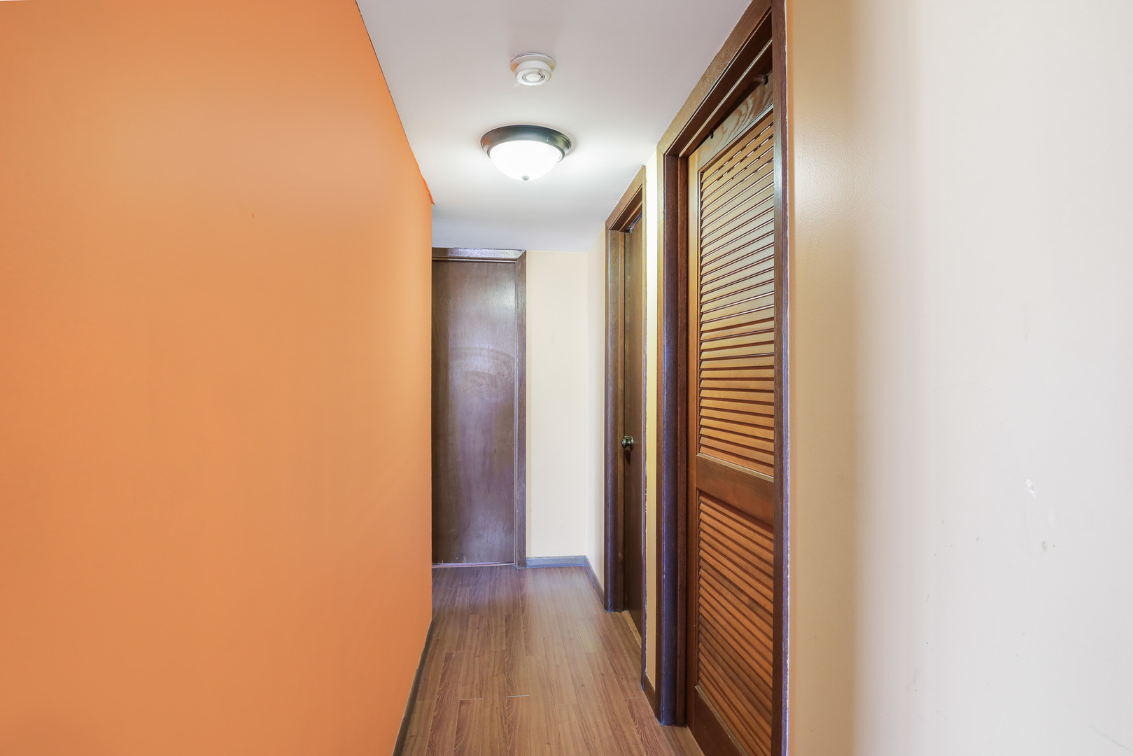 11133 East Road #E, Palos Hills, IL 60465