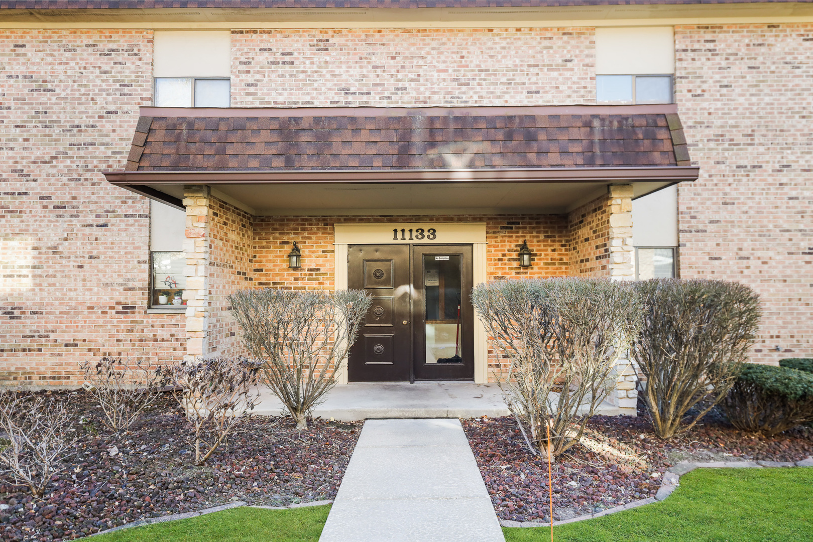 11133 East Road #E, Palos Hills, IL 60465