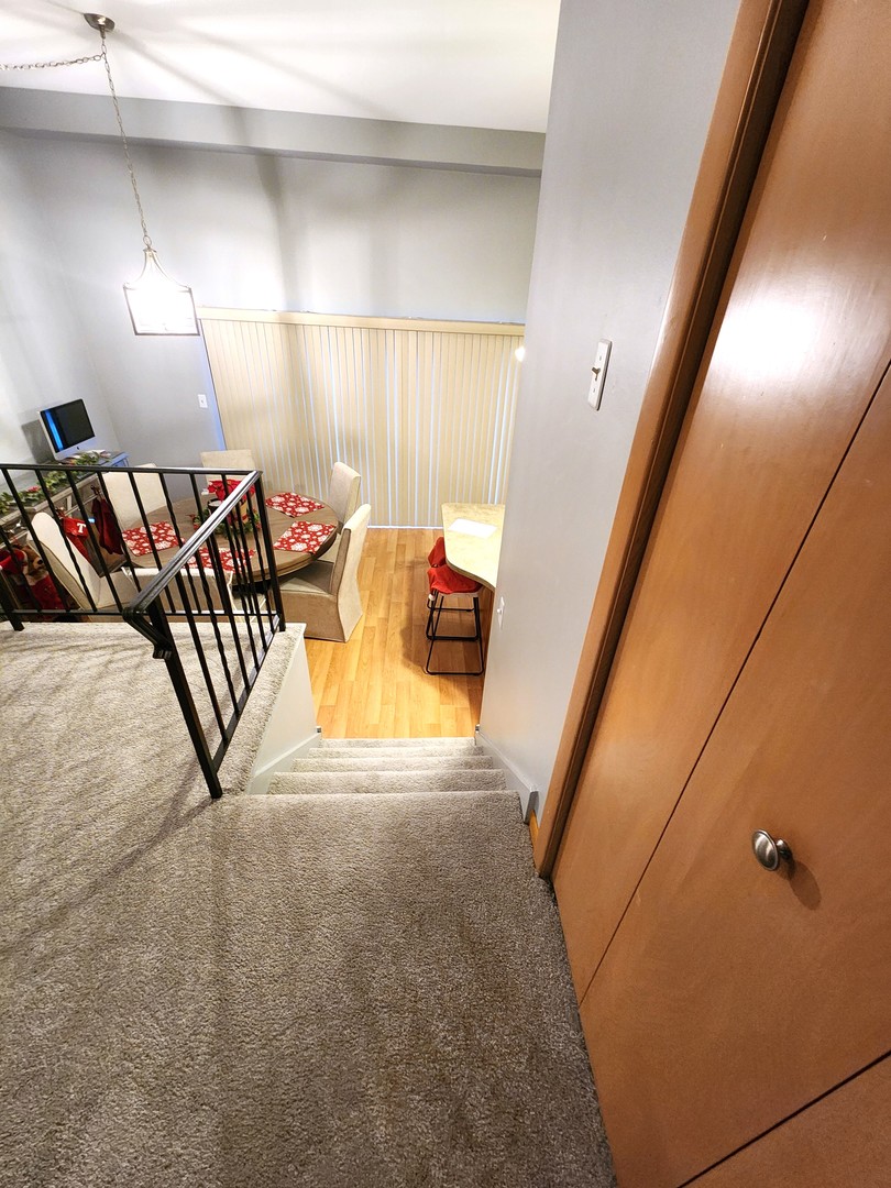 8820 Plainfield Road, Brookfield, IL 60513