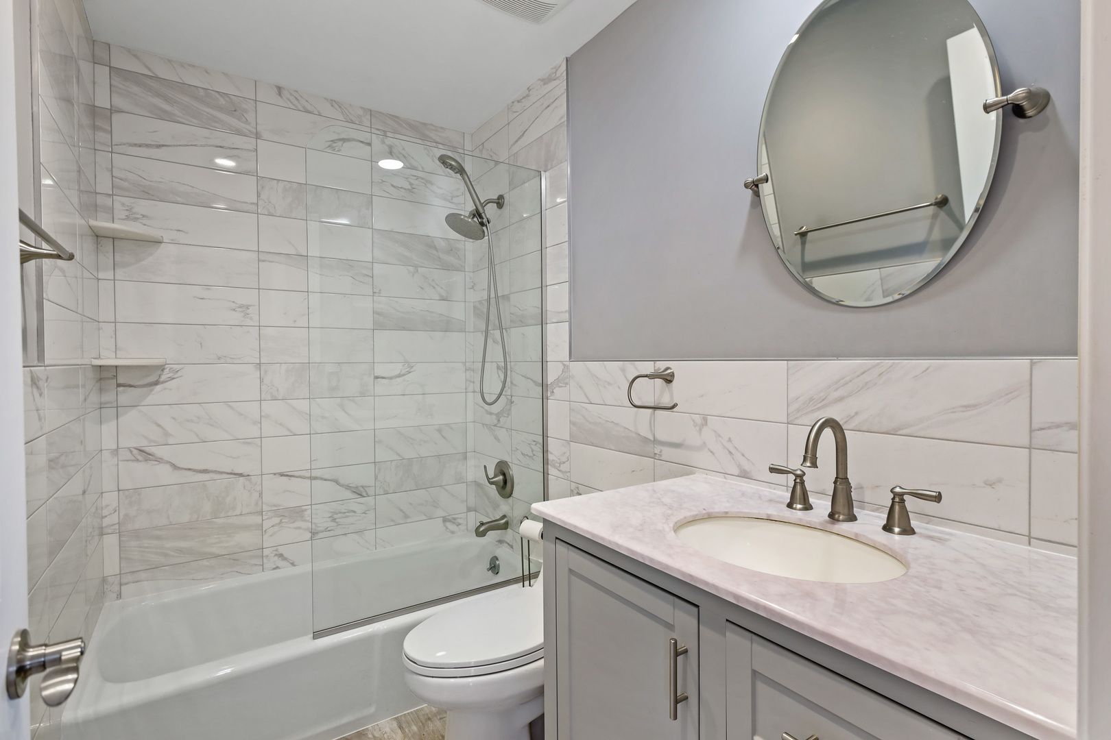 840 WELLINGTON Avenue #306, Elk Grove Village, IL 60007