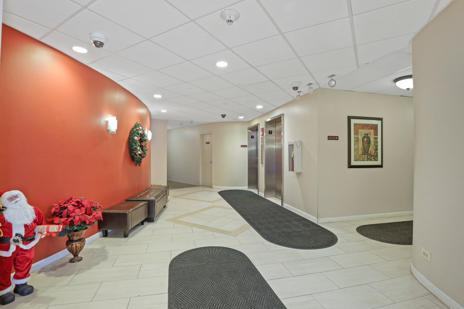 840 WELLINGTON Avenue #306, Elk Grove Village, IL 60007