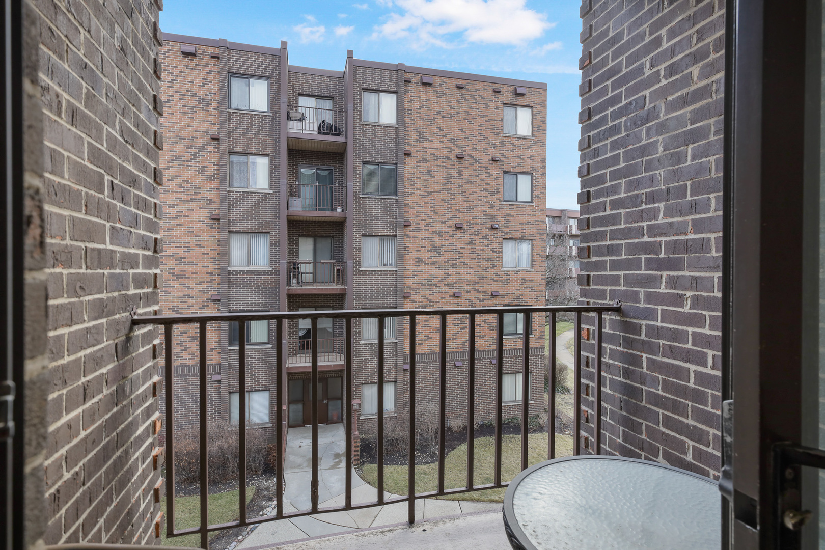 840 WELLINGTON Avenue #306, Elk Grove Village, IL 60007