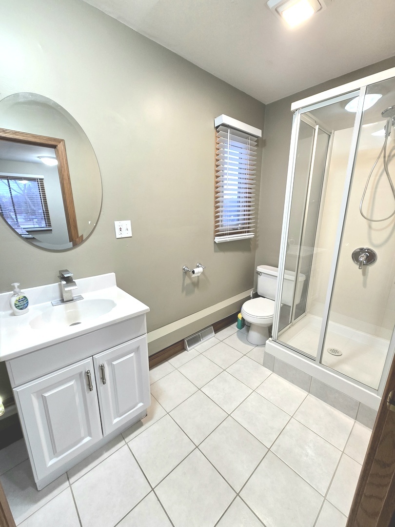 West Dundee, IL 60118