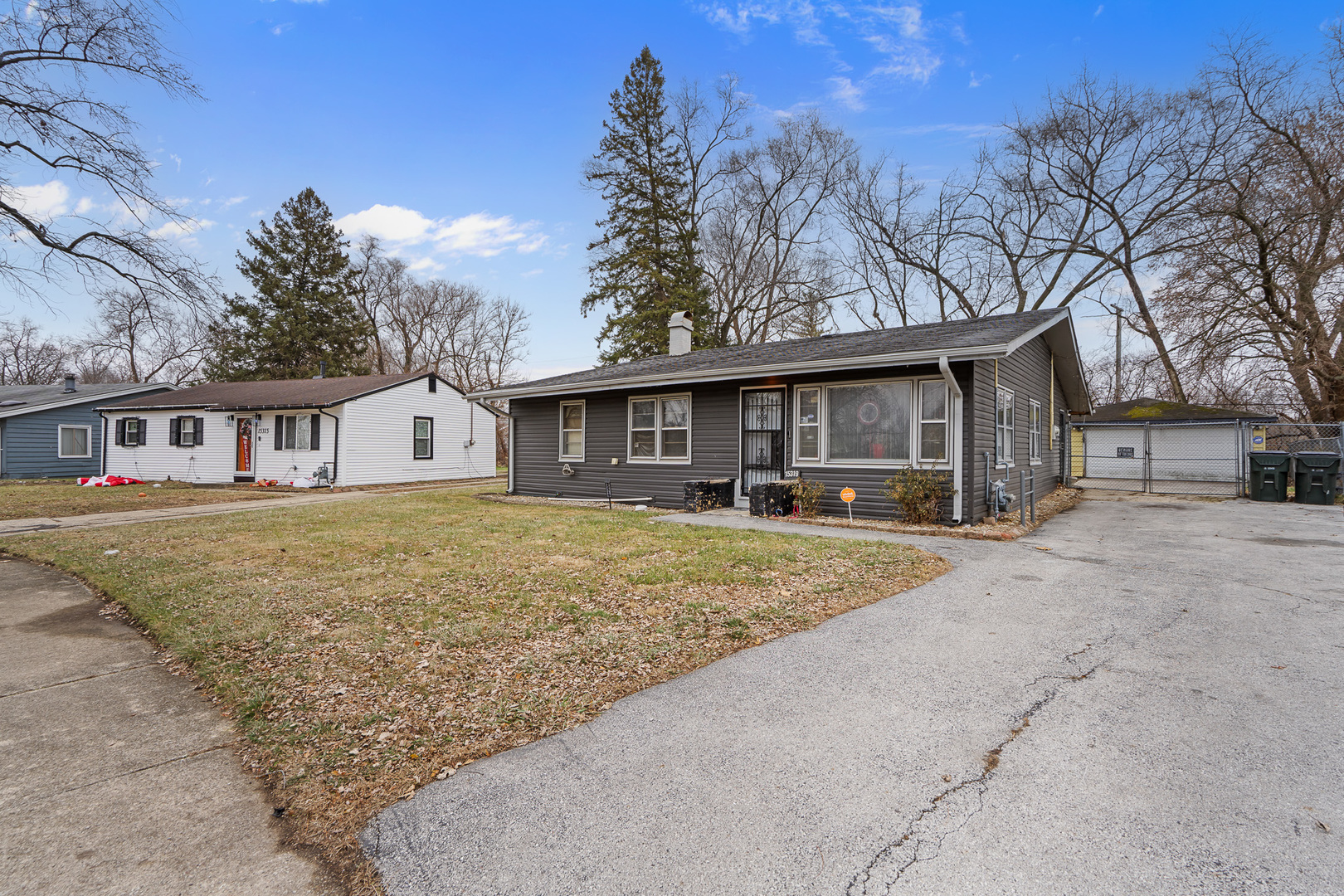 15319 Cherry Lane, Markham, IL 60428